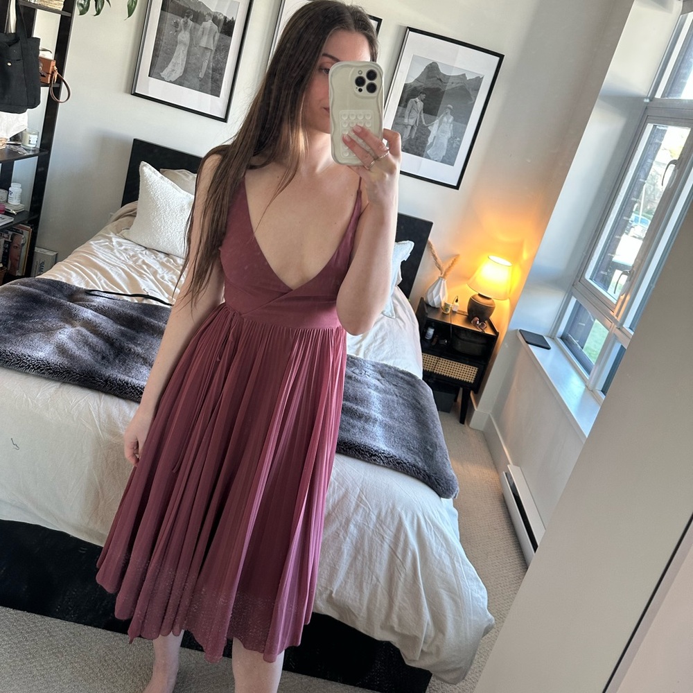 Wilfred Dusty Rose Wrap-Style Pleated Midi Dress